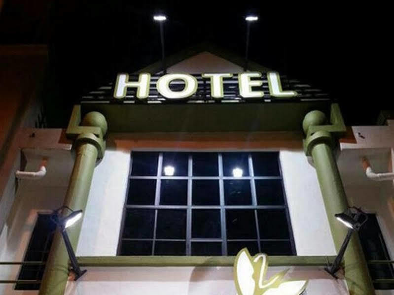 Tulip Hotel Ipoh Exterior photo